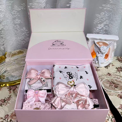 Pink-Themed Jewlery Box